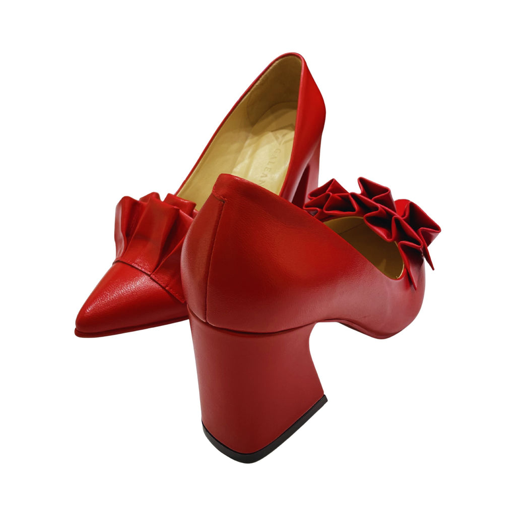RED LOVE PUMP
